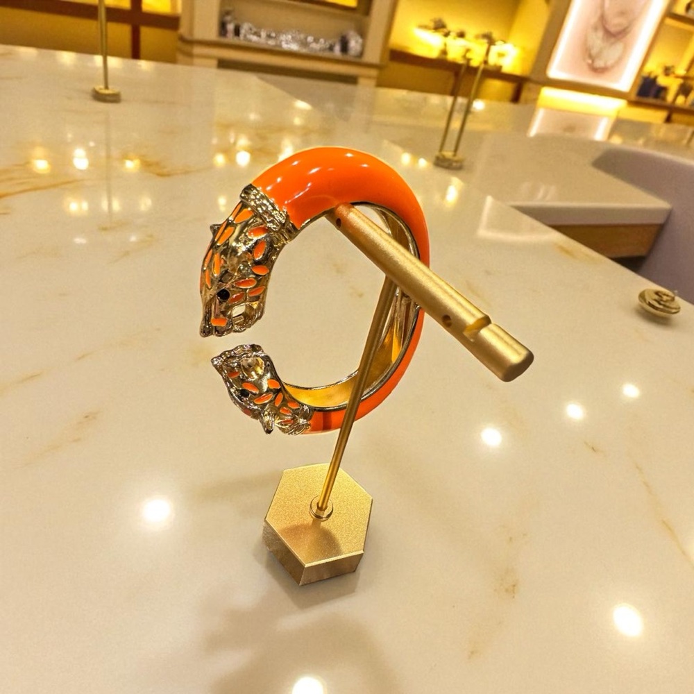 Chic Orange Enamel Leopard Bangle Bracelet - Picture 3 of 6
